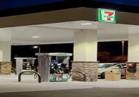 7-Eleven, Forest Avenue, Staten Island, NY